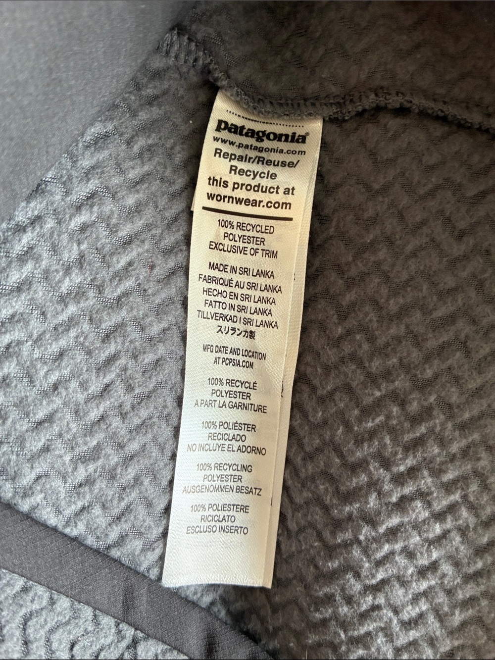 PATAGONIA Regulator R1 Air Full Zip Hoody - Picture 15 of 16